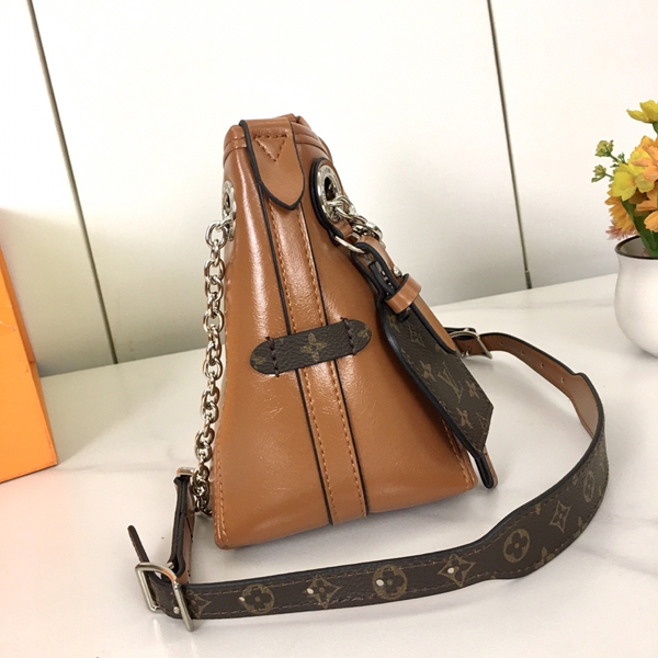 ルイヴィトンバッグ内部構造